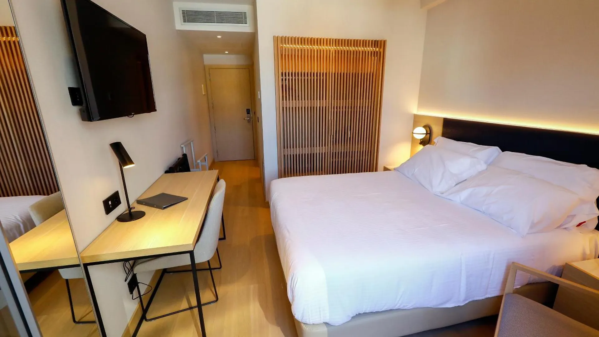 ****  Hotel Zenit Bilbao Spagna