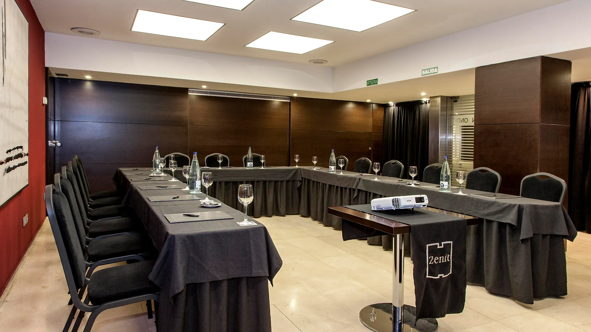 ****  Hotel Zenit Бильбао Испания